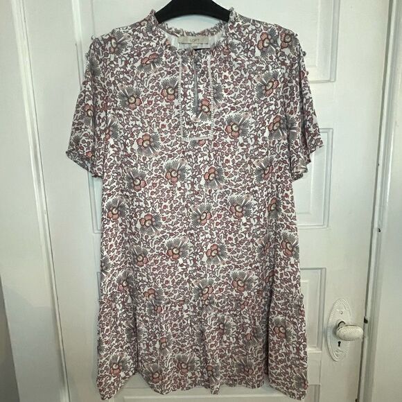 LOFT Floral Print Tiered Dress w/ Keyhole Neck - Picture 1 of 12